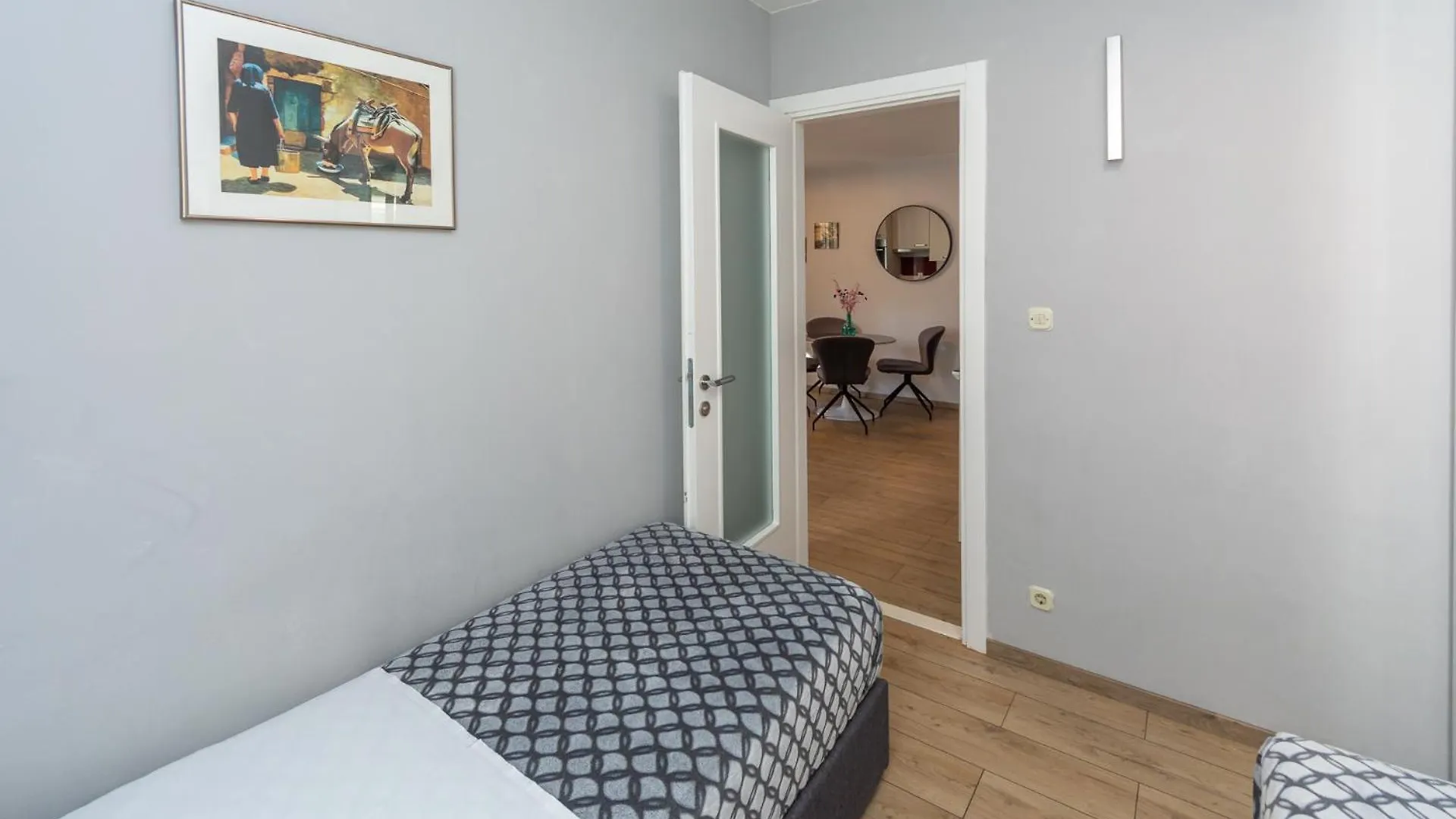 Principessa Apartment Split